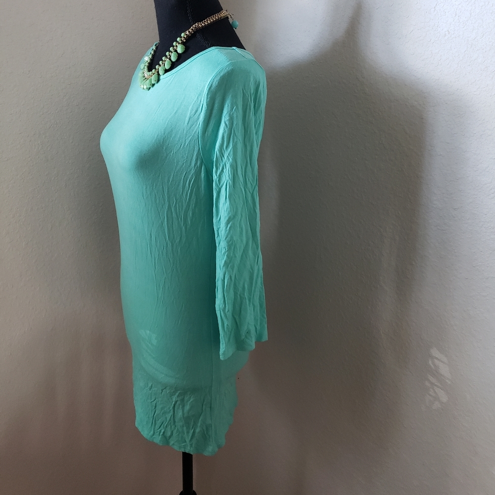 New Ladies 3/4 Sleeve Chic Tee - Picture 10 of 11